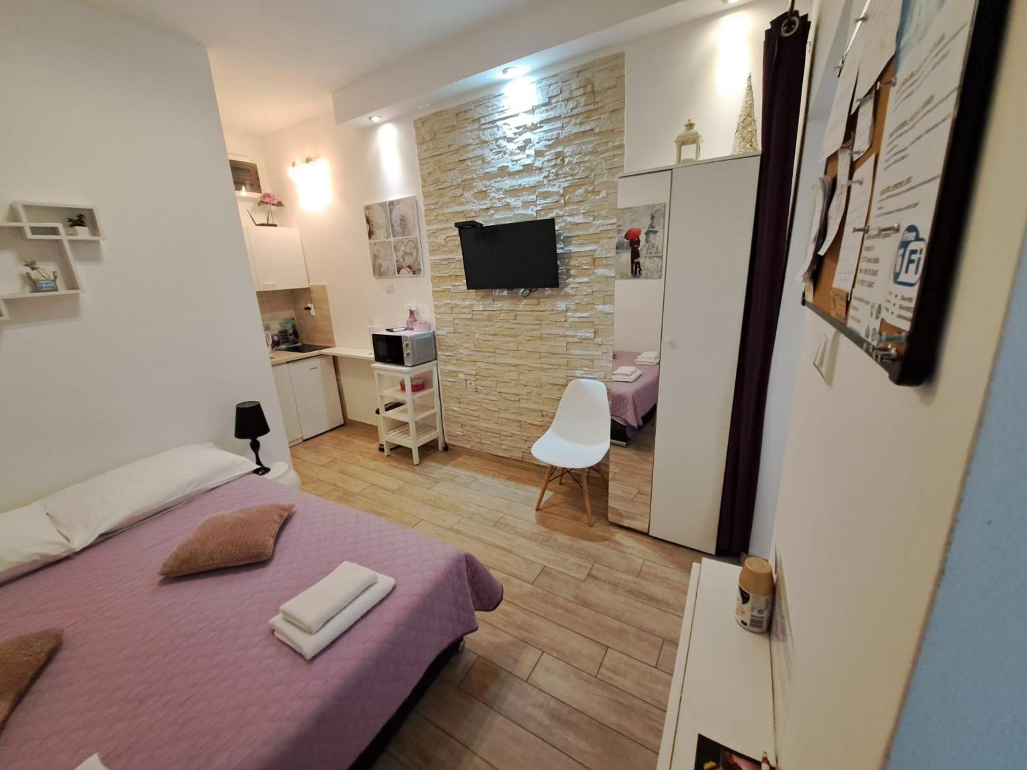 Studio Apartment Legcevic Kastela Bagian luar foto