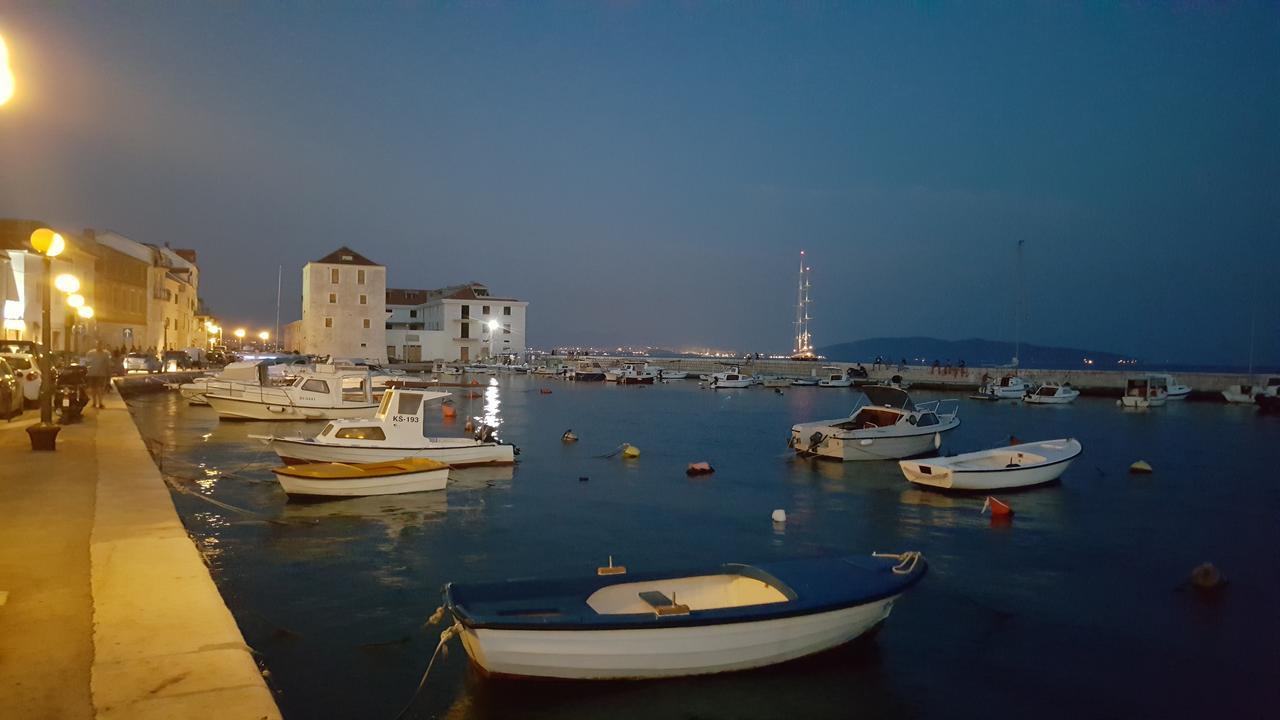 Studio Apartment Legcevic Kastela Bagian luar foto